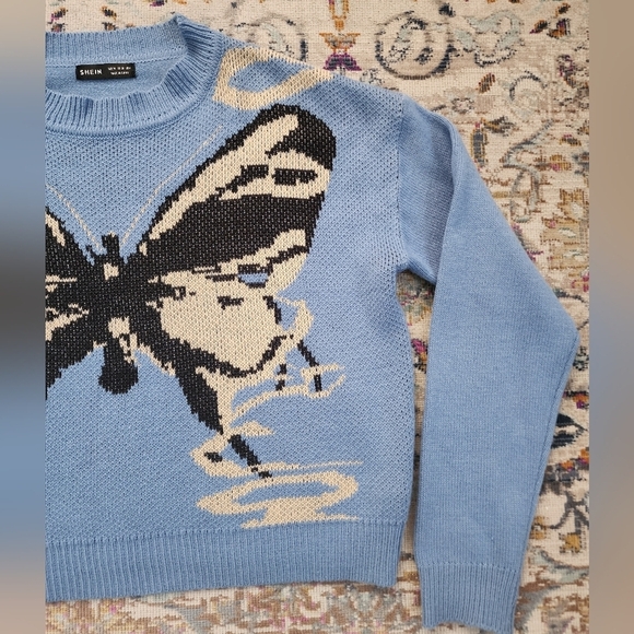 Shein Blue Knit Butterfly Women's Crop Sweater, size Medium - Picture 5 of 9